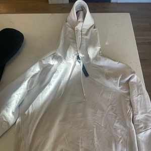 Lululemon mens hoodie size small. White ivory color.